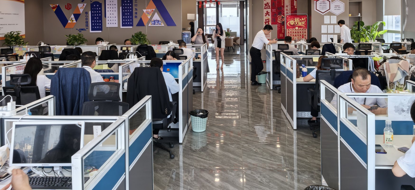貴州銀易袋信息咨詢服務(wù) 專業(yè)助力，信息賦能
